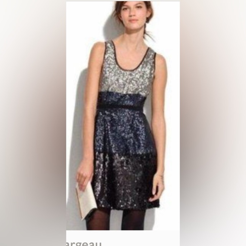 Gorgeous NWOT Broadway and Broome Black Blue Silver Sequin Sexy Dress